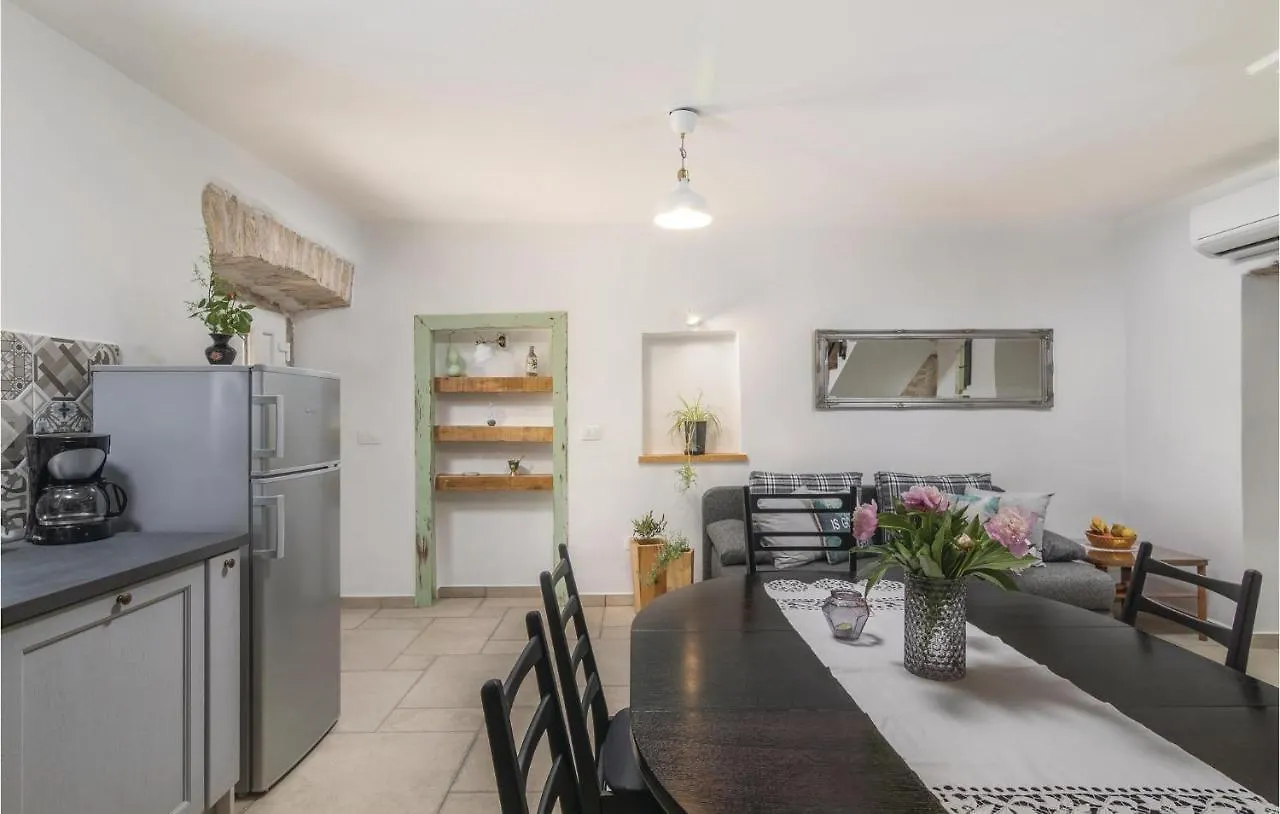 Lovely Home In Labin With Wifi Croácia